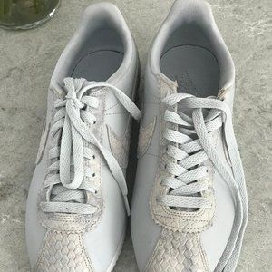 Nike wmns classic Cortez Pure Platinum sneaker